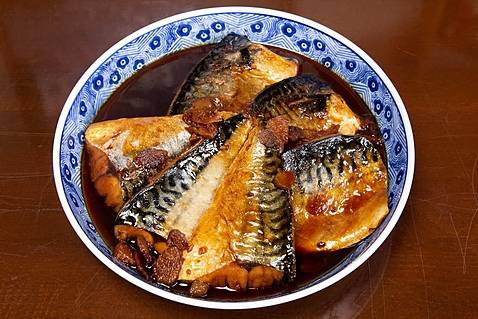 鯖煮付け(醤油・味噌)