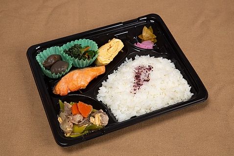 鮭弁当