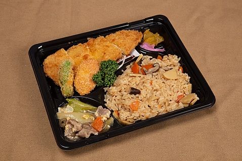 ささみチーズ・竹の子弁当