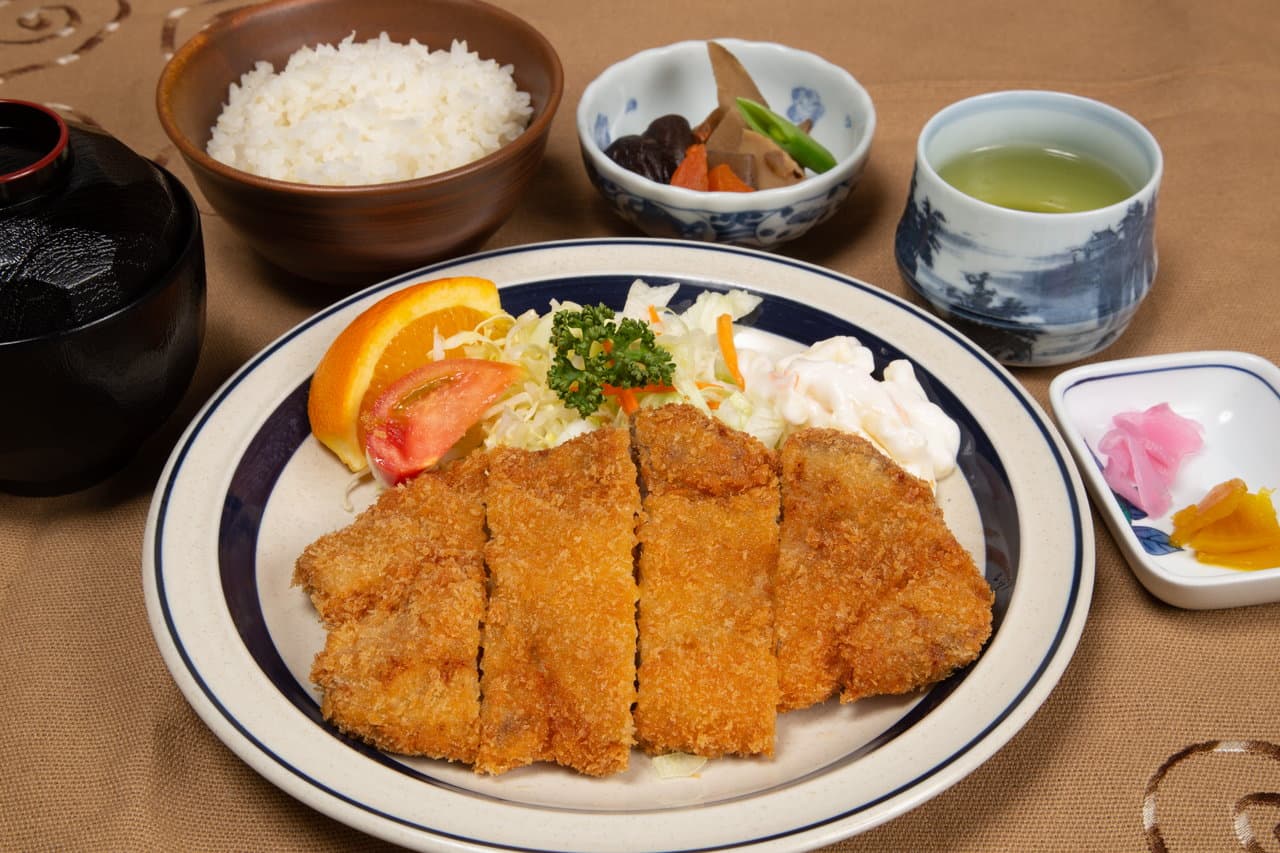 とんかつ定食